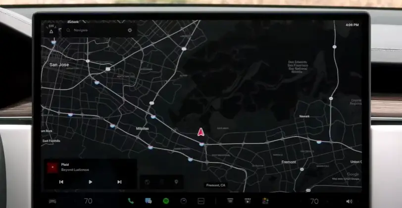 Tesla Model S screen display