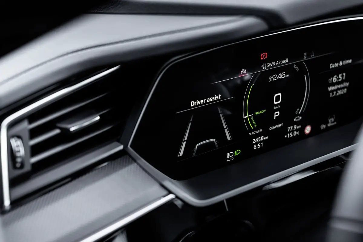 Audi e-tron software update